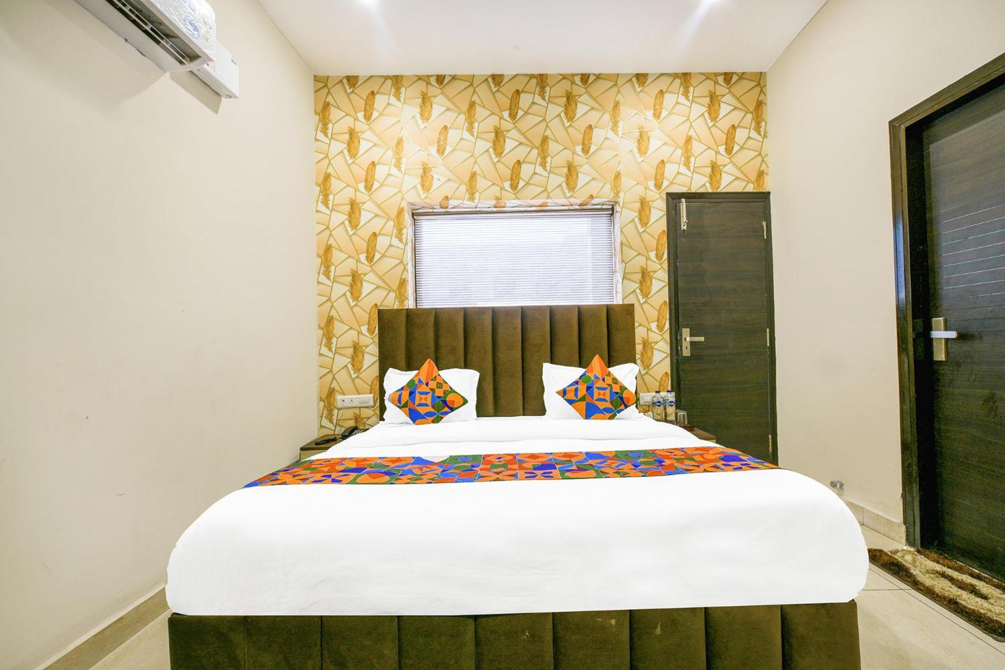 Fabhotel Royal Regency I ルディヤーナー エクステリア 写真